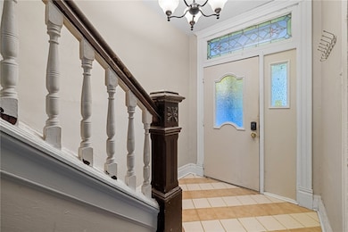 118 Carrick Ave, Pittsburgh, PA 15210 - photo 3