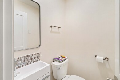 3 Rollins Ct, Cambridge, MA 02139 - photo 6