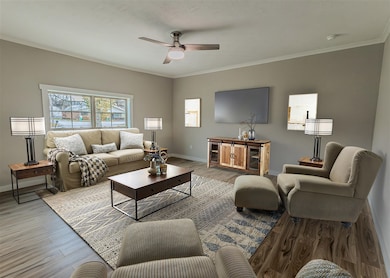 908 W Cedar St, Franklin, KY 42134 - photo 2