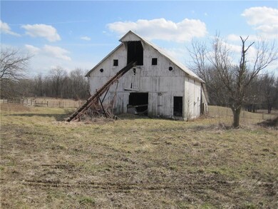 251 W Henry Rd, Kirklin, IN 46050 - photo 4