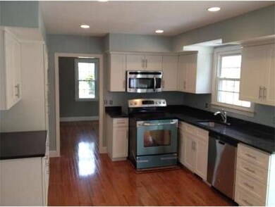 51 Hillando Dr, Shrewsbury, MA 01545 - photo 2