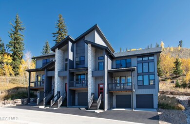 Filing 12 Elkhorn Uphill Exterior