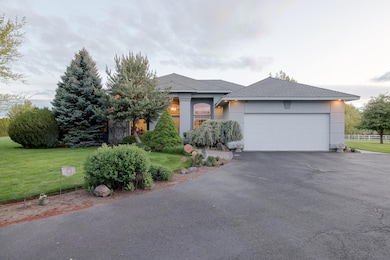 90-web-or-mls-3143 West Hills Loop TWILI