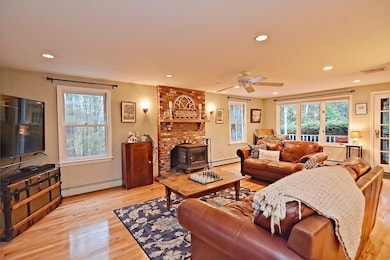 94 Windsor Ave, Acton, MA 01720 - photo 2