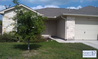 910 River Terrace unit A, New Braunfels, TX 78130 - photo 2