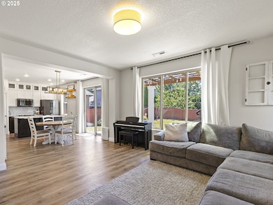 Living Room/Dining Room
