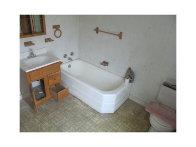 Full Bath.