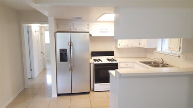 9515 Jaywood Dr, Houston, TX 77040 - photo 4