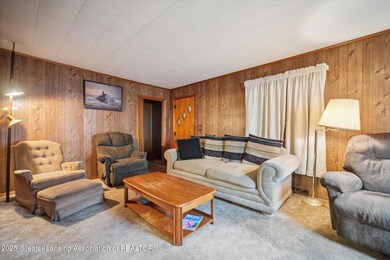 08-6339-Rosedale-Rd-Lansing-MI-48911-Win