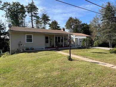 30 Hampshire Dr, Franklin, NH 03235 - photo 2