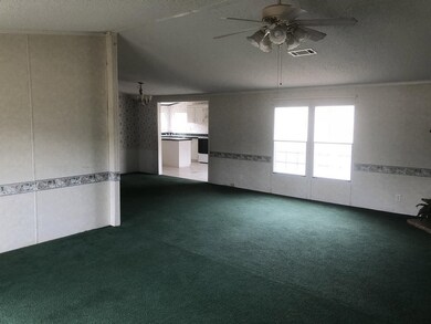 195 Chase Meadow Dr, Thomasville, GA 31757 - photo 5