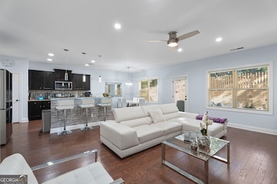 2040 Harvest Ridge Cir NE, Buford, GA 30519 - photo 2