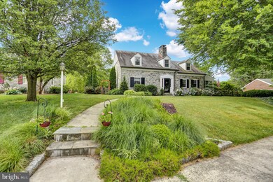 16 Maple Ave, Reading, PA 19607 - photo 2