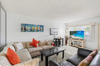 3014 Exeter A, Boca Raton, FL 33434 - photo 4