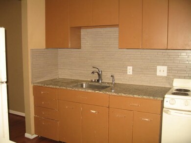 1910 Vermont St unit 1, Houston, TX 77019 - photo 2