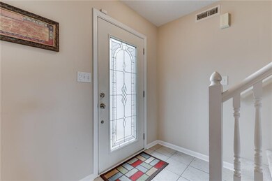 2648 Monarchy Ln, Greenwood, IN 46143 - photo 4