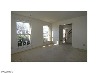 Living Room - Formal Living Room