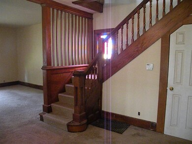 213 Randolph St, Huntington, IN 46750 - photo 2