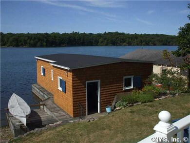 Waterfront/Dock/Pier