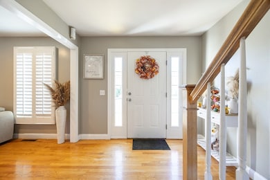 195 Pratt St unit A, Taunton, MA 02780 - photo 4