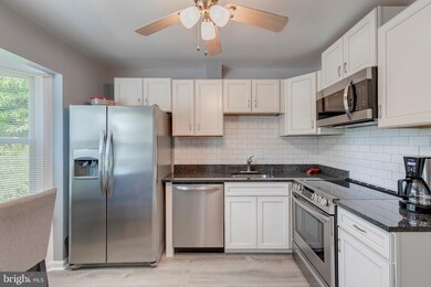 1569 Karen Blvd, District Heights, MD 20747 - photo 5