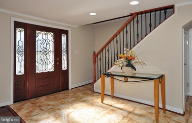 8013 Cindy Ln, Bethesda, MD 20817 - photo 4