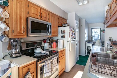 111 Lakeland Dr unit 5C, Hartford, VT 05001 - photo 5