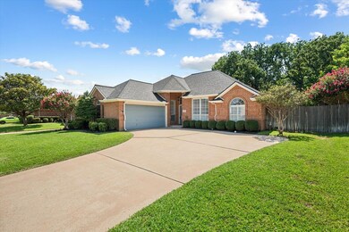 2713 Fox Glenn Ct, Hurst, TX 76054 - photo 2