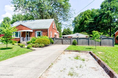 9205 Hudson Ln, Louisville, KY 40291 - photo 3