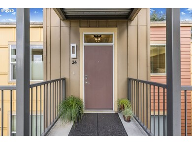 347 Rustic Place unit 24, Eugene, OR 97401 - photo 3