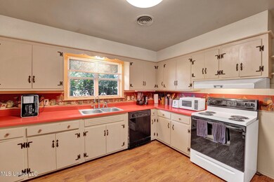 10-web-or-mls-EC204049