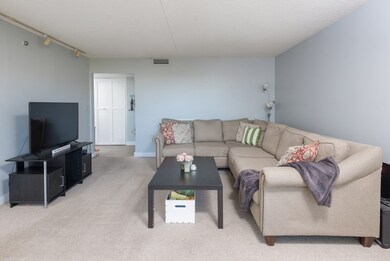 61 Broad Reach unit T41B, North Weymouth, MA 02191 - photo 4