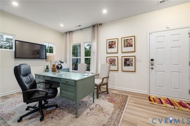 10370 Qualla Trace Dr, Chesterfield, VA 23832 - photo 2