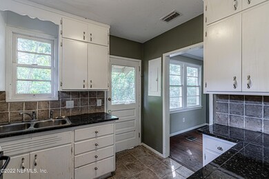 1271 Ingleside Ave, Jacksonville, FL 32205 - photo 4