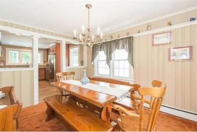 36 Myrtle Ave, Newburyport, MA 01950 - photo 4