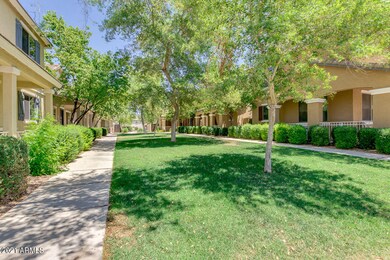 Front common area