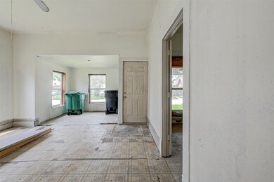 1221 Mathis St, Houston, TX 77009 - photo 4