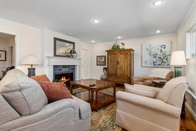 427 427 E 9th, Tyler, TX 75703 - photo 4