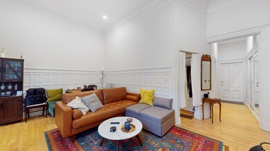 397 Beacon St unit 1R, Boston, MA 02116 - photo 3