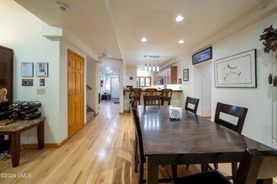 MEIN HAUS A DINING