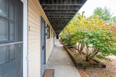 42 Wylie Ct unit 6, Conway, NH 03860 - photo 6