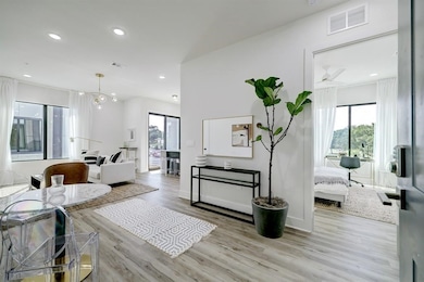 4932 Old Spanish Trail unit A201, Houston, TX 77021 - photo 6