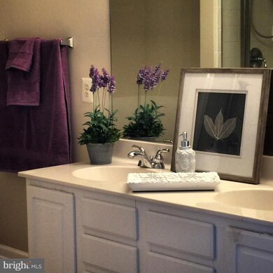 7668 Duneiden Ln, Manassas, VA 20109 - photo 5