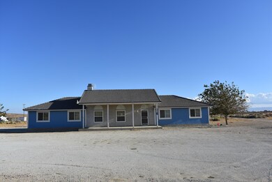 4236 Sweetser Rd, Rosamond, CA 93560 - photo 4