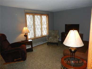 Living Rm