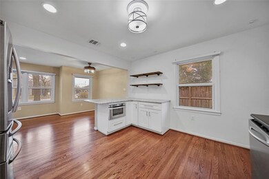 4826 Viking Dr, Houston, TX 77092 - photo 7