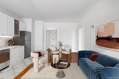 825 Walton Ave unit 5H, Bronx, NY 10451 - photo 2