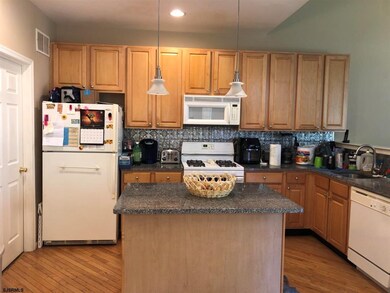 170 Tryens Dr unit C1, Mays Landing, NJ 08330 - photo 4