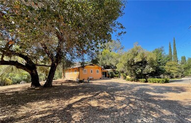 33225 Couser Canyon Rd, Valley Center, CA 92082 - photo 4