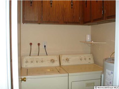 82 Amberly Dr unit J, Manalapan, NJ 07726 - photo 6